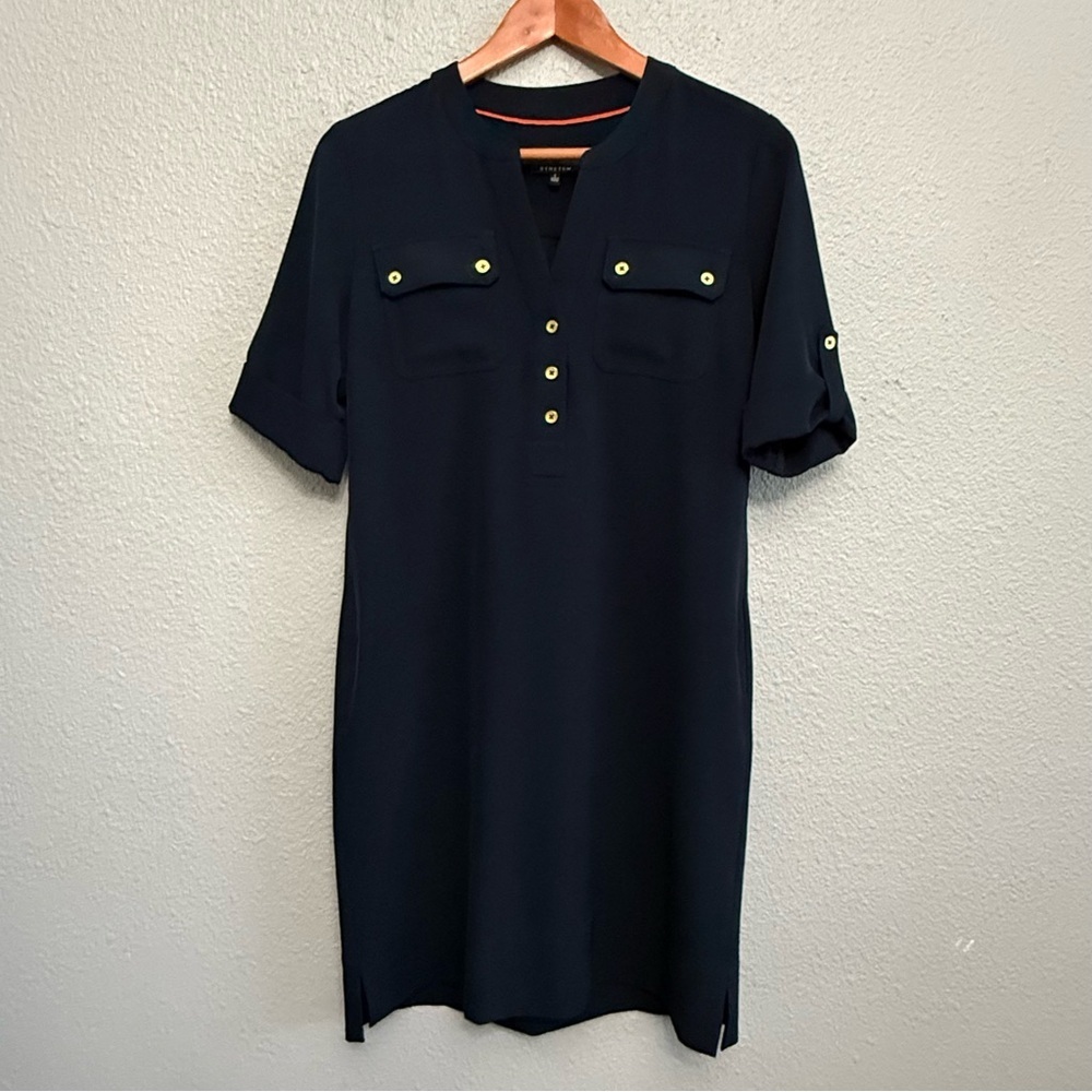 Jones New York Stretch Dress Size 4 Gold tone buttons Navy